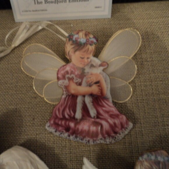 porcelain angel ornaments~ lot of 3 - Picture 3 of 7